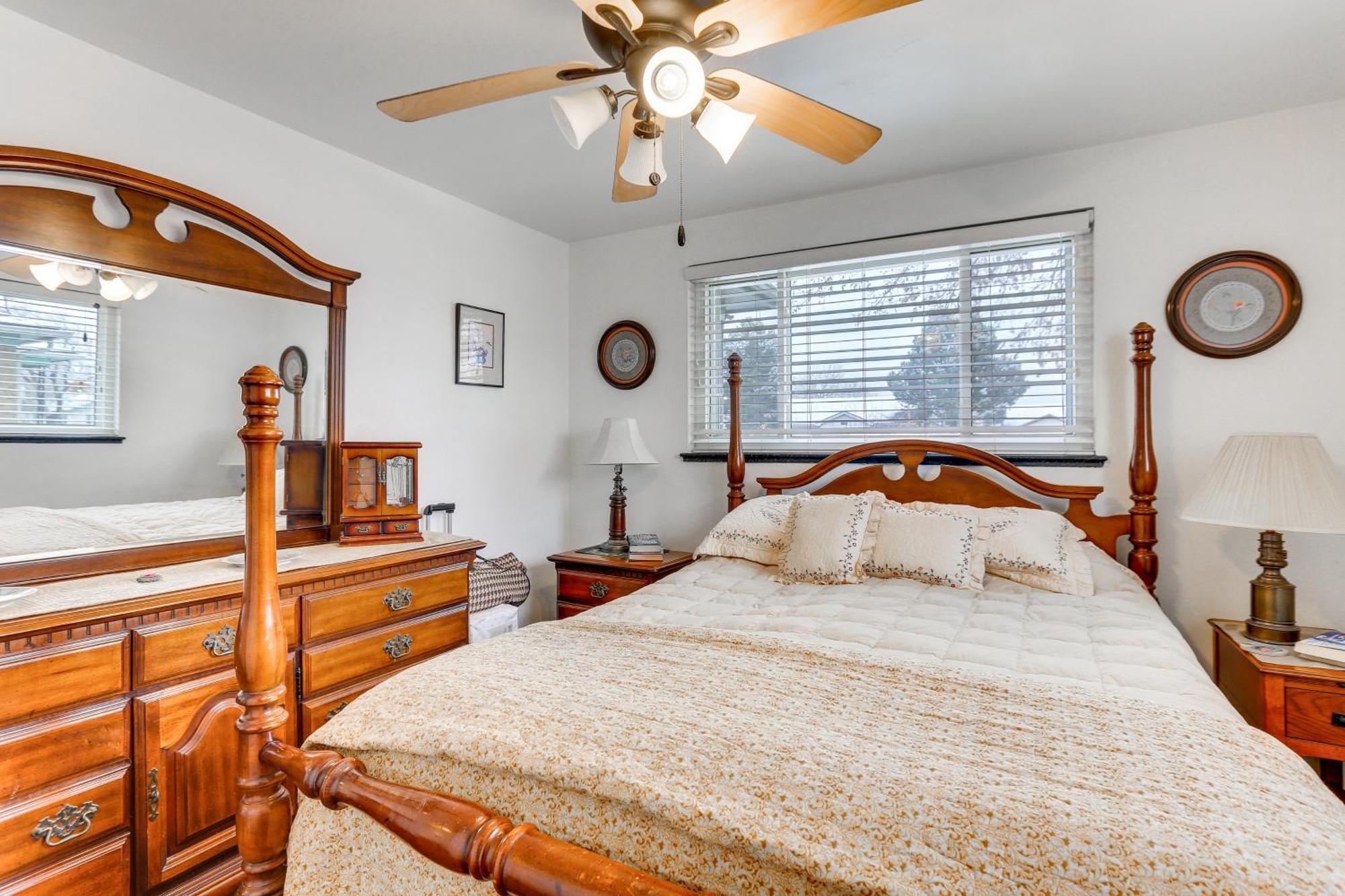 Dog-Friendly Denver Apartment With Shared Yard! Exterior photo